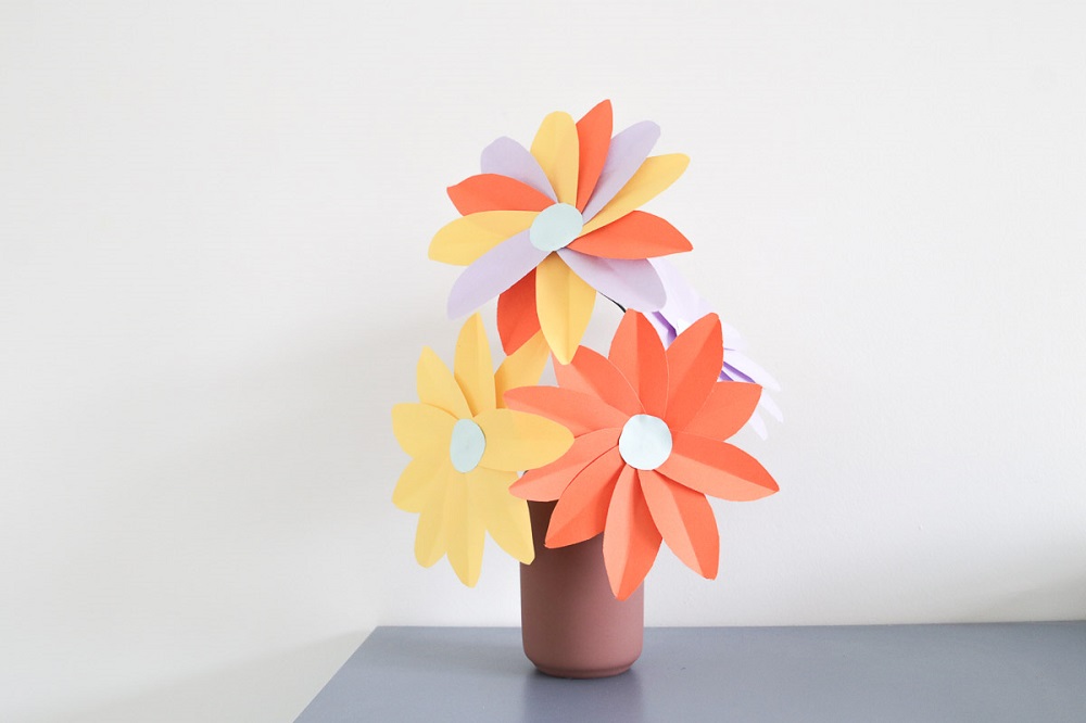 DIY papieren bloemen Moederdag - Claire's Mission